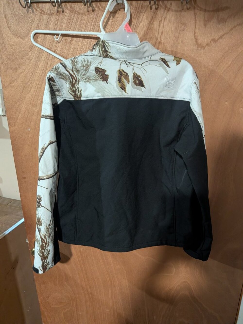Nice winter jacket - Picture 2 of 5